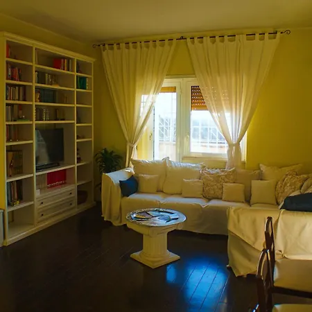 Tiziana's Terrace - Pet Friendly *