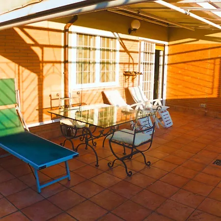 شقة Tiziana's Terrace - Pet Friendly روما
